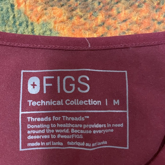 Burgundy Figs! Technical collection size medium - Picture 4 of 4